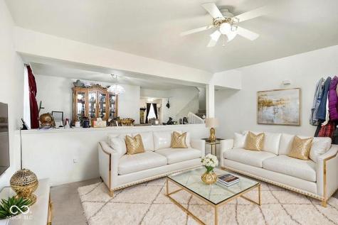 1560 Cold Spring Drive Brownsburg IN 46112