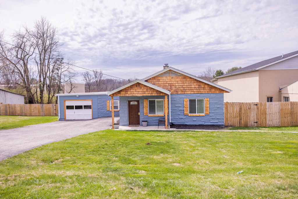 5675 W State Road 46 Bloomington IN 47404