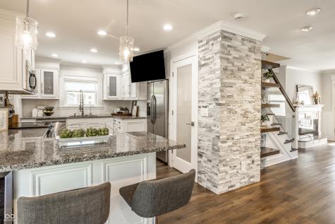 10540 Mcpherson Street Carmel IN 46280