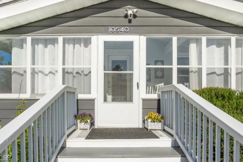 10540 Mcpherson Street Carmel IN 46280