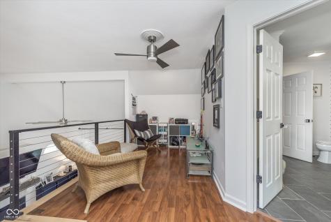 333 S 4th Street Zionsville IN 46077