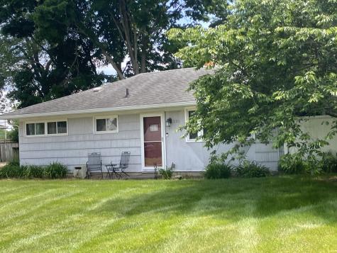 2211 E 74th Street Indianapolis IN 46240