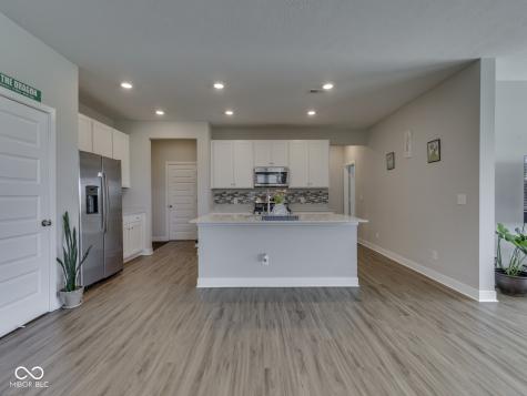 192 Bluestem Lane Whiteland IN 46184