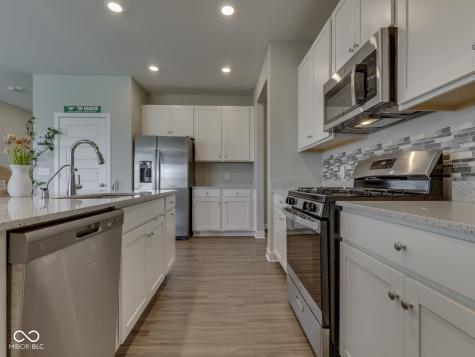 192 Bluestem Lane Whiteland IN 46184