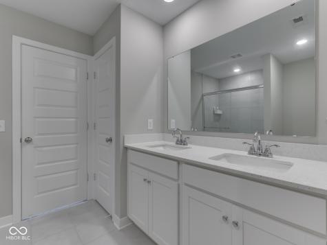 192 Bluestem Lane Whiteland IN 46184