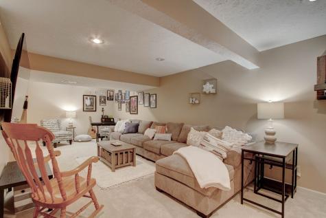 12977 Fleetwood Drive N Carmel IN 46032