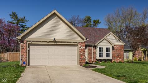 8104 Pocket Hollow Court Indianapolis IN 46256