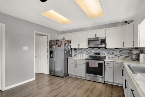 6608 Sonesta Drive Indianapolis IN 46217