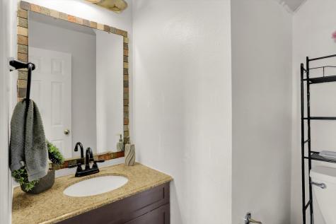 6608 Sonesta Drive Indianapolis IN 46217