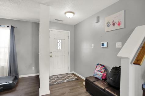 6608 Sonesta Drive Indianapolis IN 46217