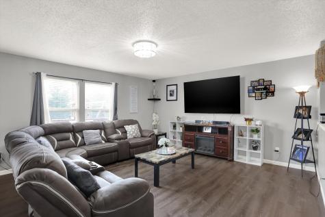 6608 Sonesta Drive Indianapolis IN 46217