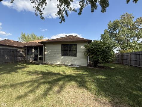 1108 Anthony Court Greenwood IN 46143