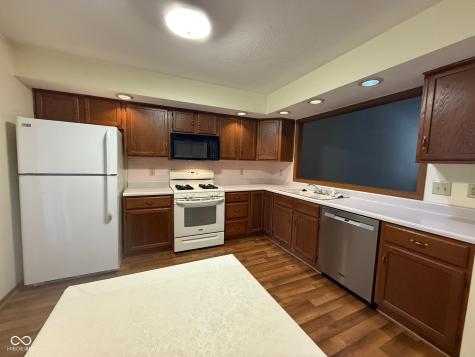 1108 Anthony Court Greenwood IN 46143