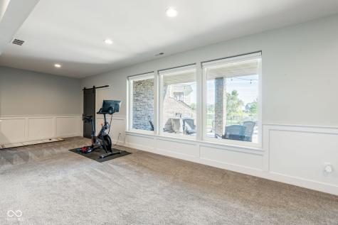 18331 Lakes End Court Westfield IN 46074