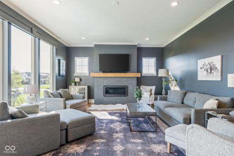 18331 Lakes End Court Westfield IN 46074