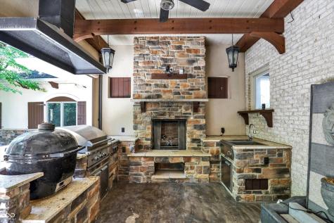 9311 Timberline Way Indianapolis IN 46256