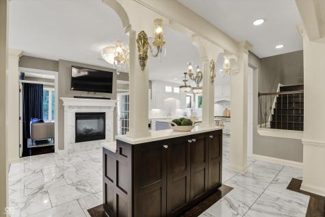 9311 Timberline Way Indianapolis IN 46256