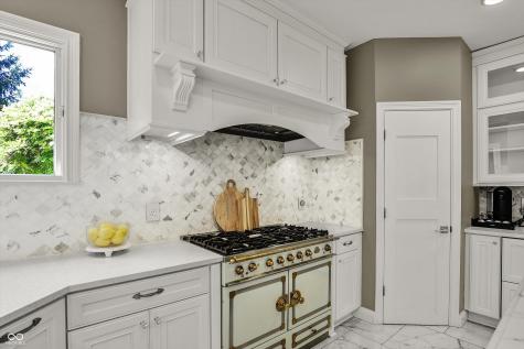 9311 Timberline Way Indianapolis IN 46256