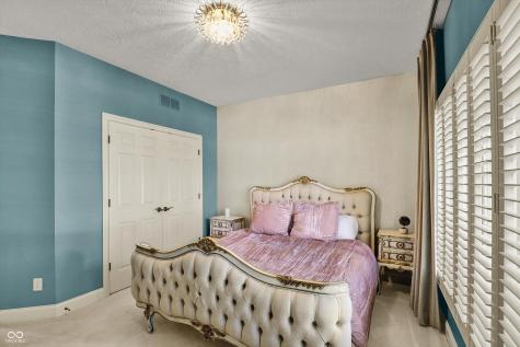 9311 Timberline Way Indianapolis IN 46256