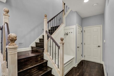 9311 Timberline Way Indianapolis IN 46256