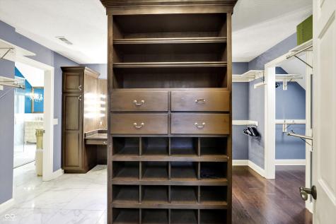 9311 Timberline Way Indianapolis IN 46256