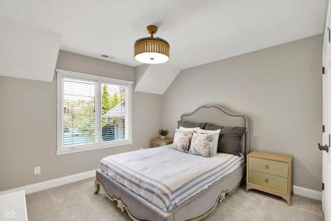 9311 Timberline Way Indianapolis IN 46256