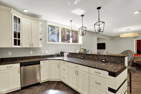 9311 Timberline Way Indianapolis IN 46256