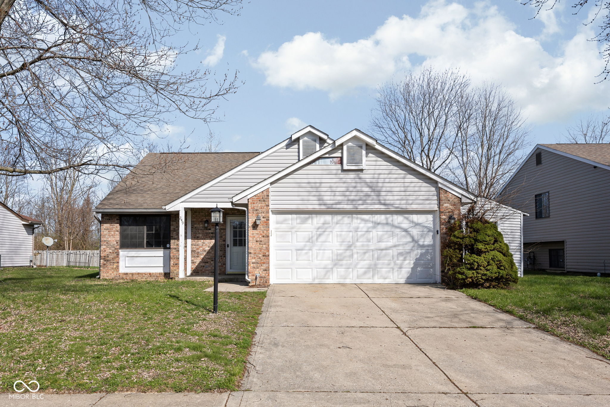249 Meadow Glen Drive Avon IN 46123