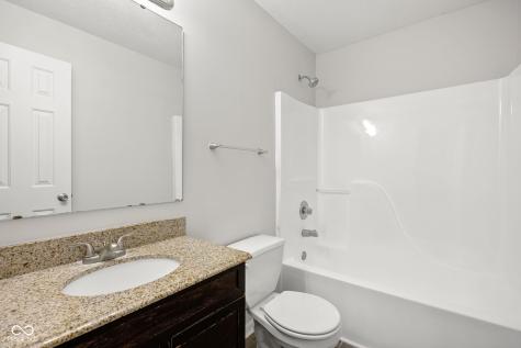 249 Meadow Glen Drive Avon IN 46123
