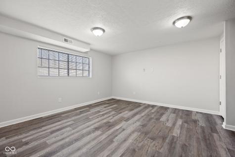 249 Meadow Glen Drive Avon IN 46123