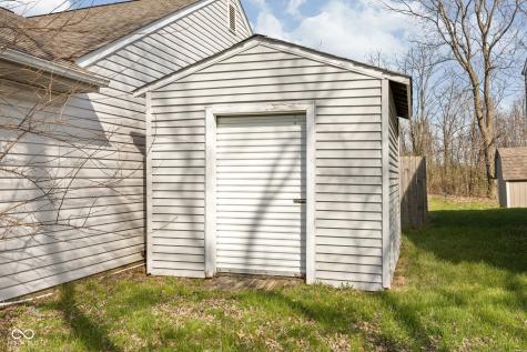 249 Meadow Glen Drive Avon IN 46123