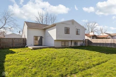 249 Meadow Glen Drive Avon IN 46123