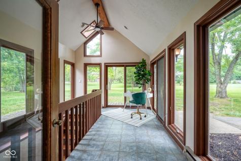 150 Governors Lane Zionsville IN 46077