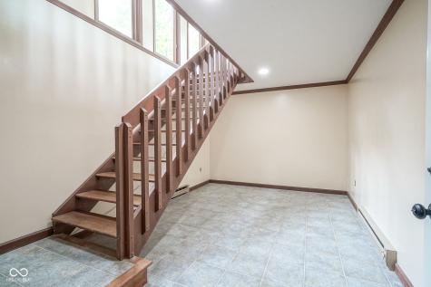 150 Governors Lane Zionsville IN 46077