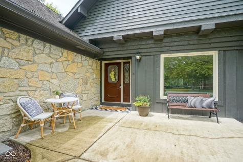 150 Governors Lane Zionsville IN 46077