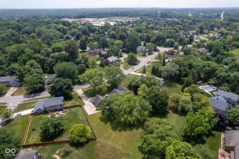150 Governors Lane Zionsville IN 46077