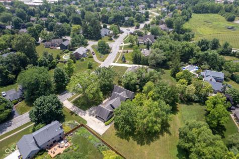 150 Governors Lane Zionsville IN 46077