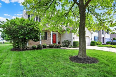 6274 Saddletree Drive Zionsville IN 46077