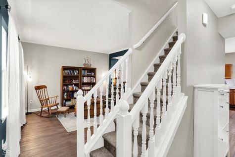 6274 Saddletree Drive Zionsville IN 46077