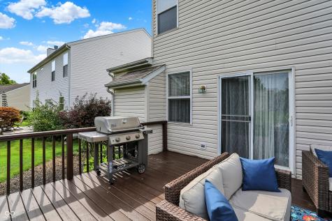 6274 Saddletree Drive Zionsville IN 46077