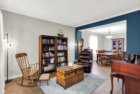 6274 Saddletree Drive Zionsville IN 46077