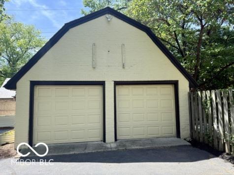 5168 N Kenwood Avenue Indianapolis IN 46208