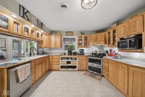 6834 N Pr 70 W Brazil IN 47834