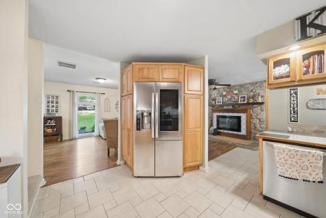 6834 N Pr 70 W Brazil IN 47834