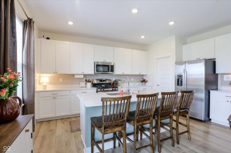 6672 Sugar Creek Lane Whitestown IN 46075
