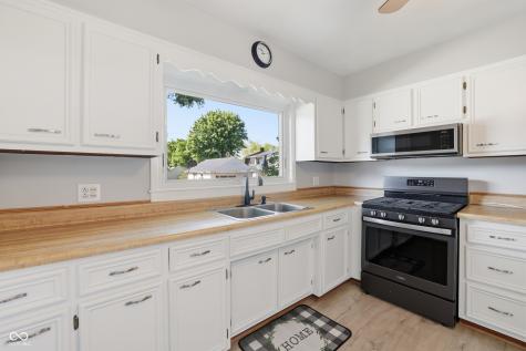 506 S Center Street Plainfield IN 46168