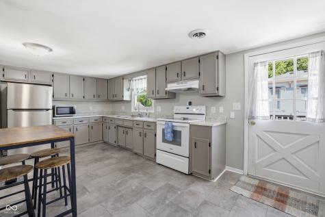 506 S Center Street Plainfield IN 46168