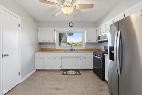 506 S Center Street Plainfield IN 46168