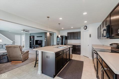 985 Farmington Trail Brownsburg IN 46112