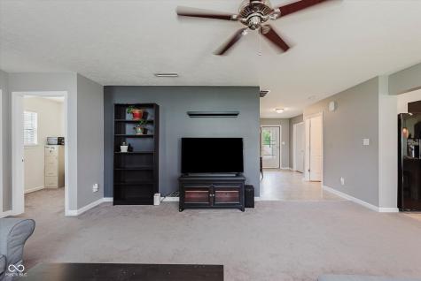 985 Farmington Trail Brownsburg IN 46112